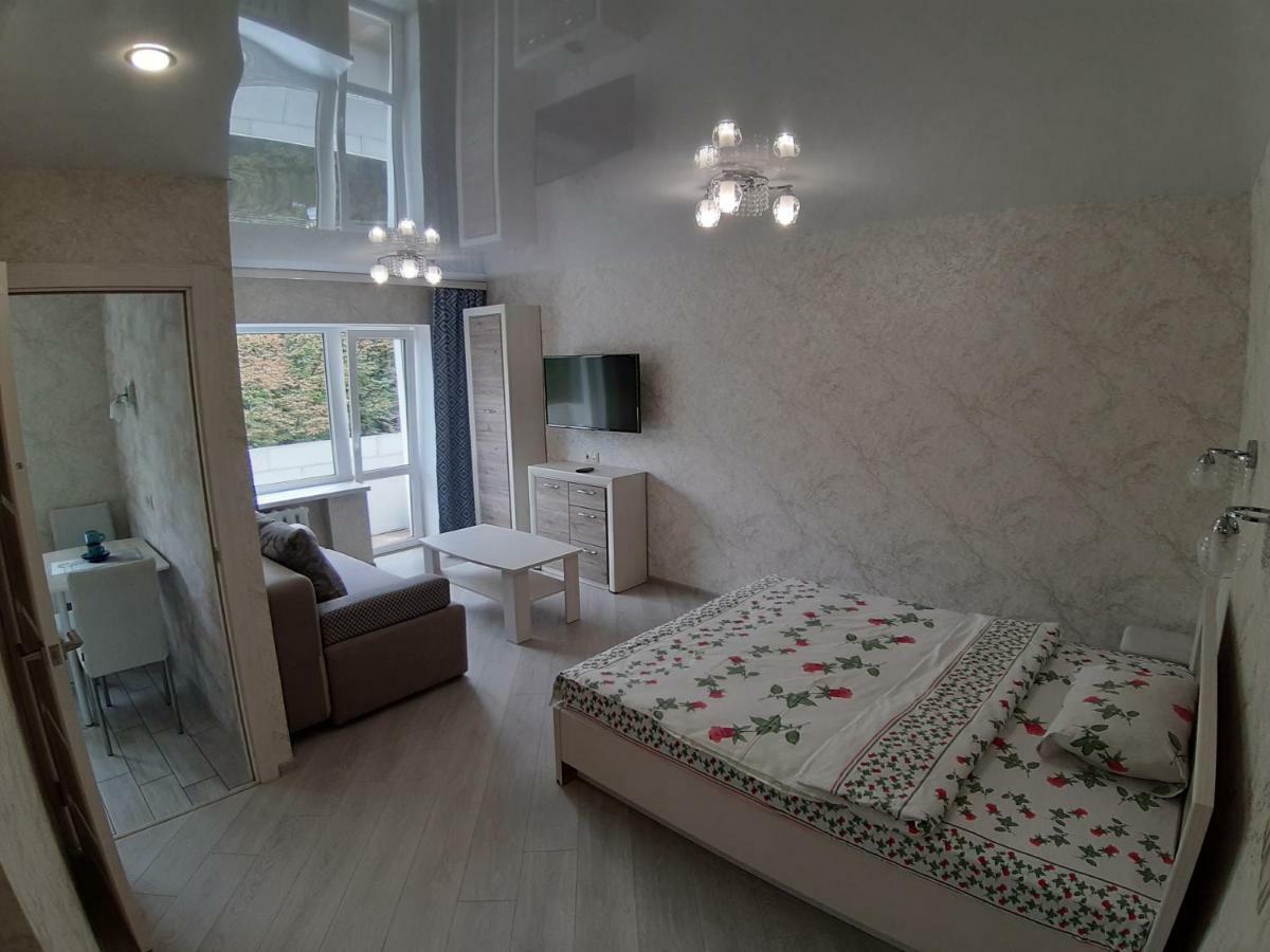 Однокомнатная Квартира На Площади Победы Apartman Gomel Kültér fotó